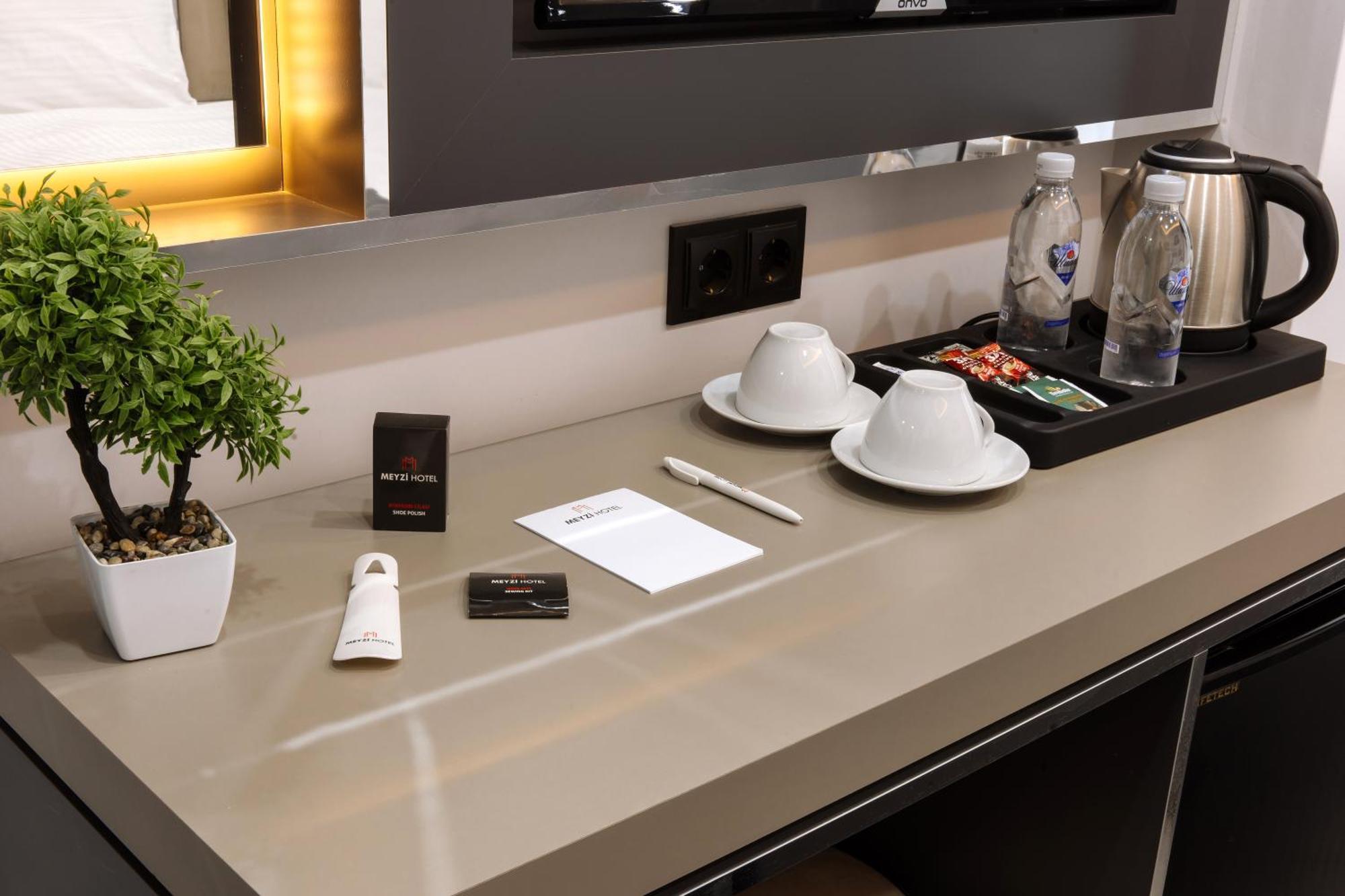 Meyzi Hotel Istanbul Ngoại thất bức ảnh